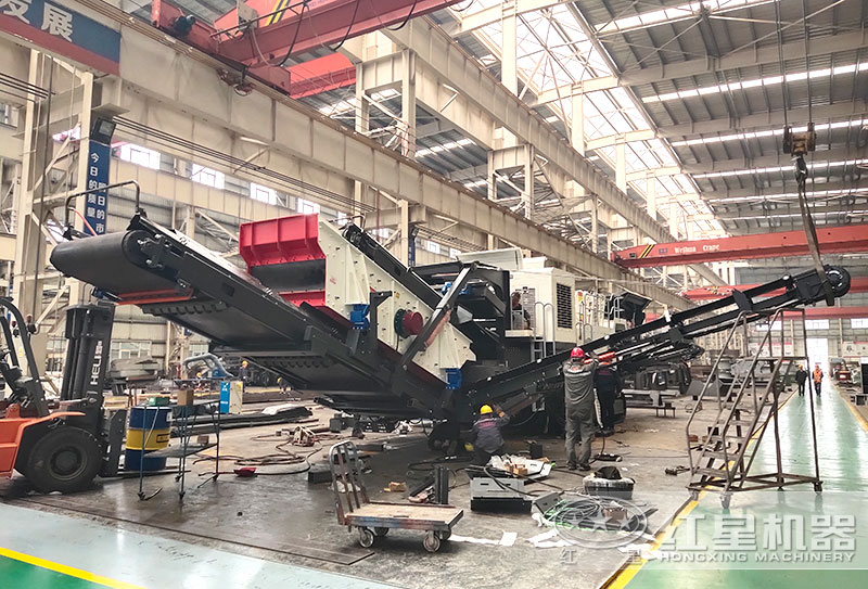 毛石破碎機-移動破生產(chǎn)車間展示 毛石破碎機-移動破生產(chǎn)車間展示